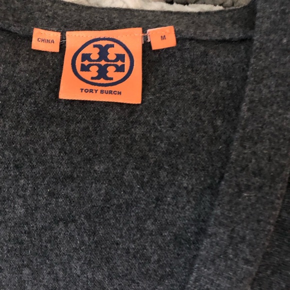Tory Burch short sleeve sweater size medium. - Picture 4 of 6